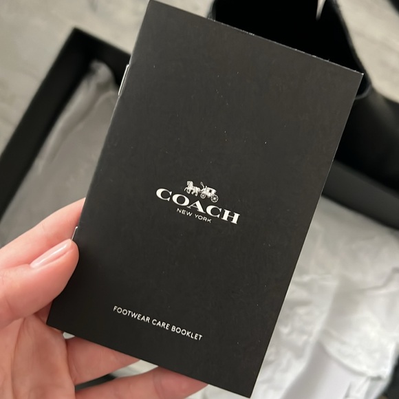 Coach Fall/Winter booties! 🍂❄️🍃 - Picture 10 of 10